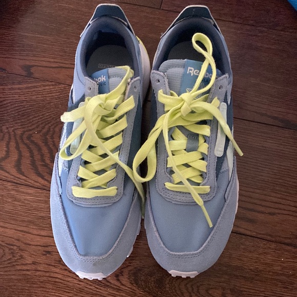 Women Reebox runners - Picture 1 of 3